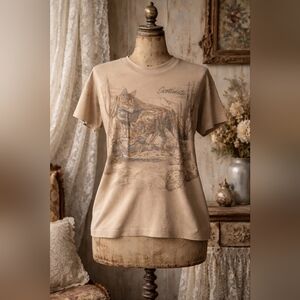 Vintage Anvil Scottsdale Desert Graphic Tee – Women’s Large – 100% Cotton